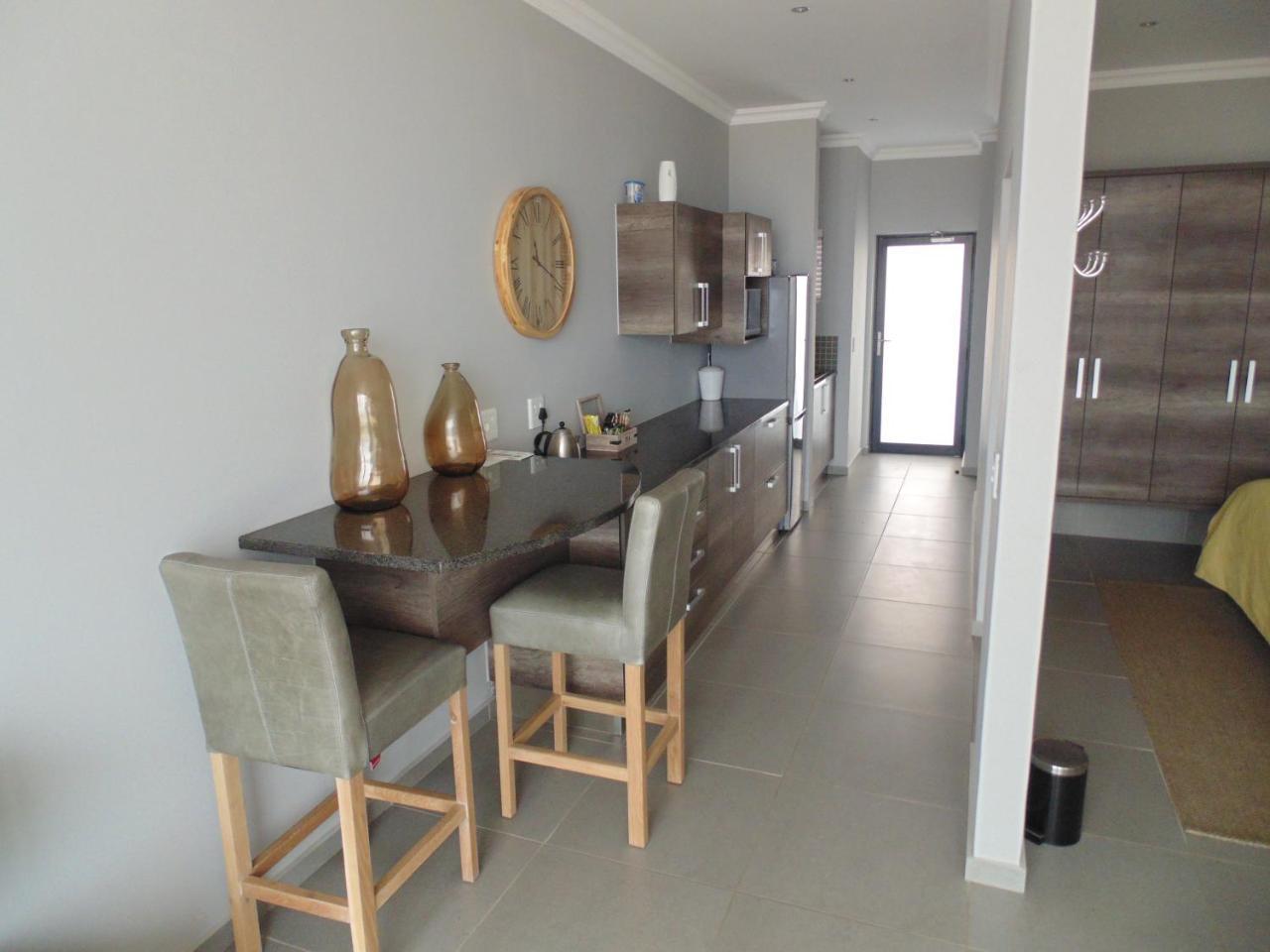 Langstrand Apartment 32, Bay View Suites מראה חיצוני תמונה