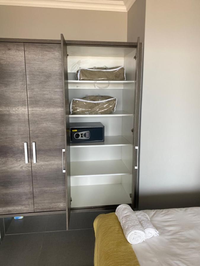 Langstrand Apartment 32, Bay View Suites מראה חיצוני תמונה